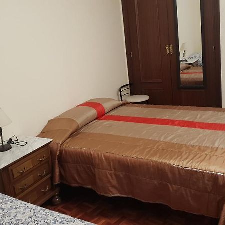 Apartamentos Salamanca Puerta Zamora, Centro, Wifi Con Salon Y 2 Dormitorios, Parking Luaran gambar