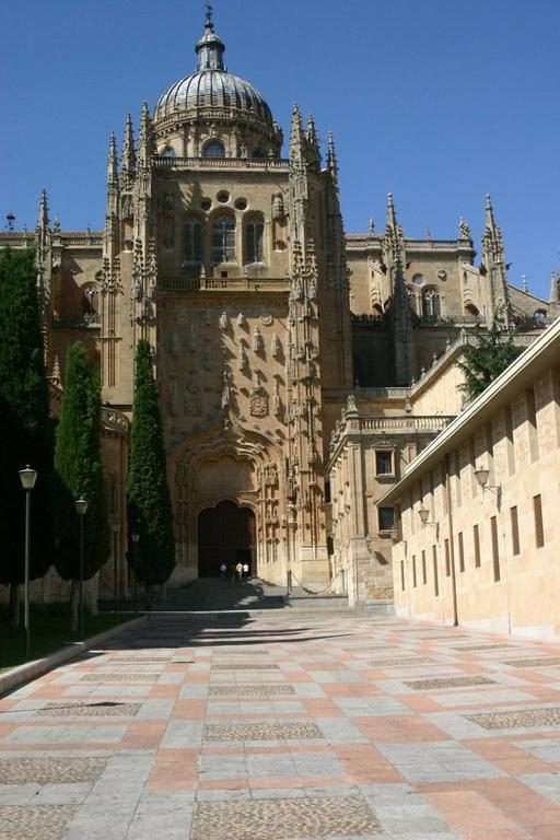 Apartamentos Salamanca Puerta Zamora, Centro, Wifi Con Salon Y 2 Dormitorios, Parking Bilik gambar