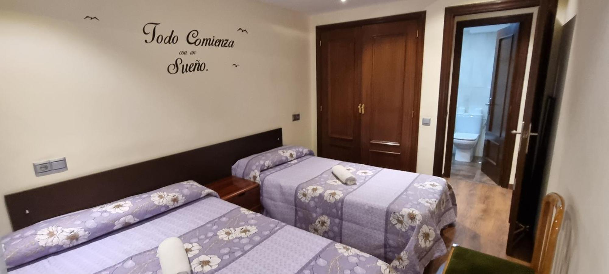 Apartamentos Salamanca Puerta Zamora, Centro, Wifi Con Salon Y 2 Dormitorios, Parking Luaran gambar